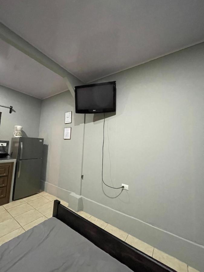 Beautiful & Economic Apartment In La Fortuna Town 外观 照片